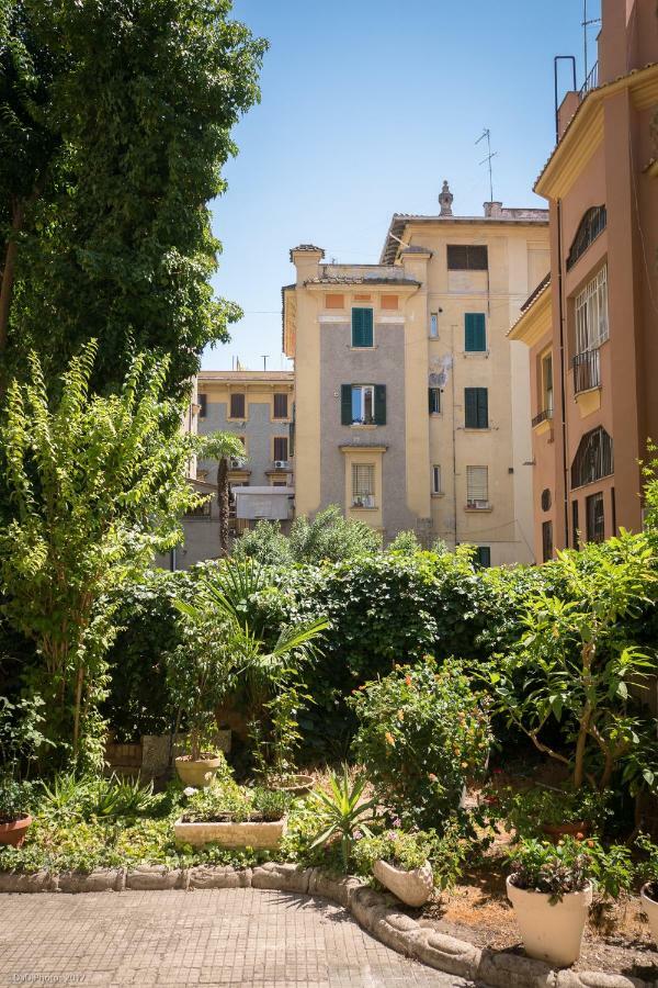 Casa Vacanze "Il Vaticano A 2 Passi" Rome Luaran gambar